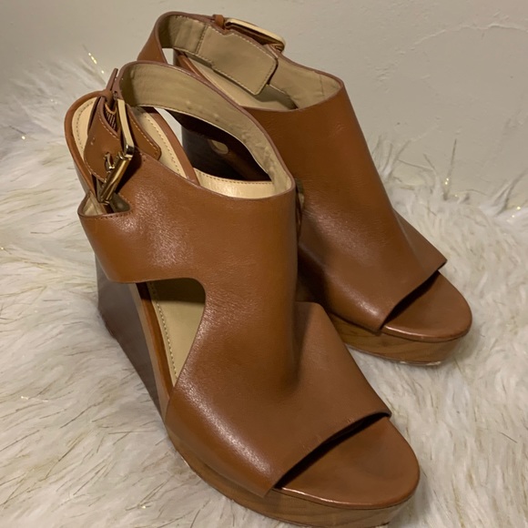 Michael Kors tan brown wedges shoes size 8.5M - Picture 3 of 14